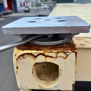 TWI-063 ROOF MOUNTED WELDABLE TWISTLOCK