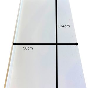 White panel with measurement arrows indicating width 58 cm and height 104 cm (informational diagram).